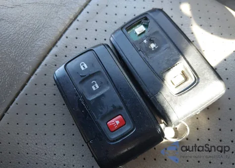 2007 Toyota Prius z USA, uszkodzony, nr VIN JTDKB20U077612721